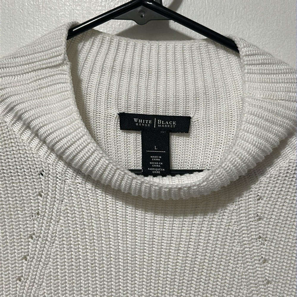 White House Black Market Sleeveless Knit Top size Large - Picture 2 of 5